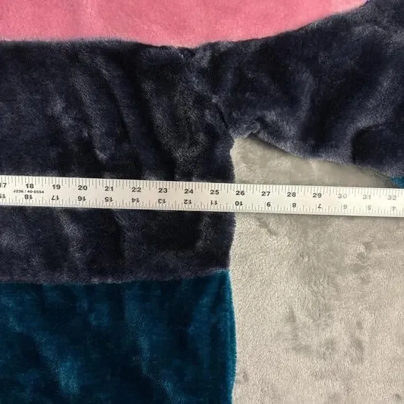 Deadstock NWT Uggs Elaina Colorblock Pink/Blue Faux-fur Jacket Size Medium - Picture 6 of 7